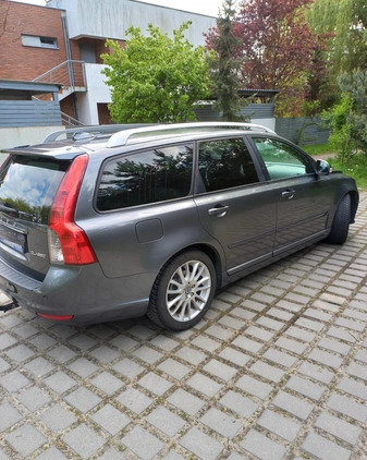 Volvo V50 cena 18500 przebieg: 317000, rok produkcji 2012 z Pyskowice małe 211